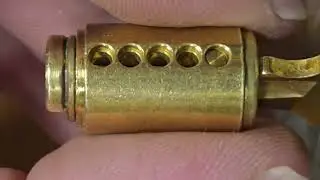 (032) Making a key for a Masterlock Commercial padlock!