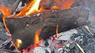 From Flame to Ember  Real  Time Fire with No Touch     От Пламени к Углям  Реальное Горение Без Вмеш