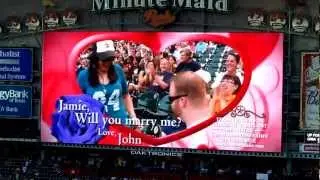 Astros -- Kiss Cam -- Proposal