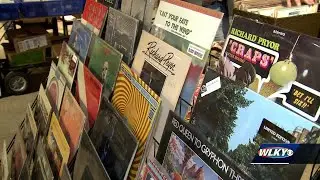 Largest vinyl record show in Kentuckiana held this weekend
