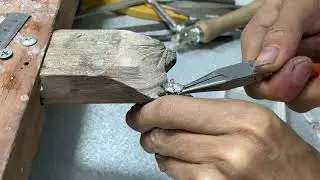 Các bước quy trình gắn viên chủ hột xoàn vào vỏ nhẫn