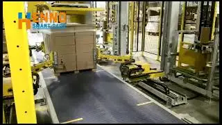 rotary arm pallet wrapper integrated with edge board corner applicator packing solution