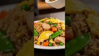 Fried Rice (Chao Fan): Rice stir-fried with eggs, vegetables, and soy sauce. #thairice #chineserice