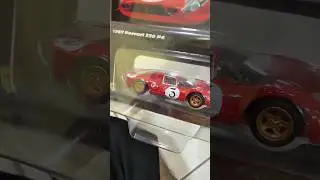 Hotwheels collector Elite 64 1967 Ferrari 330 P4