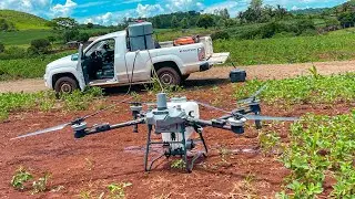 PULVERIZANDO SOJA COM DRONE