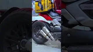 World&rsquo;s Biggest Engine Motorcycle 😳 | Triumph Rocket 3R FULL THROTTLE #shorts #triumph #3r #rocket
