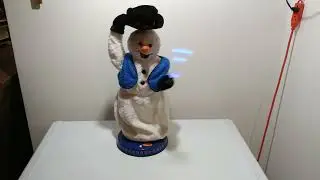 Gemmy Spinning Snowflakes Snowman SNOW MISER (2)