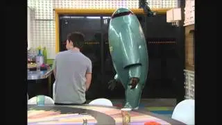 The Zingbot Returns to Big Brother 14!