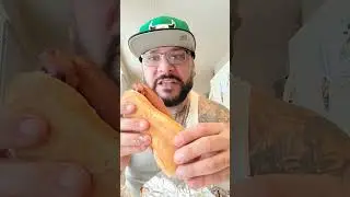 WHAT 5 GUYS HAS BACON CHEESE DOGS...LETS SEE !! #new #new #food