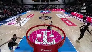 Denzel Andersson efektownie z g&oacute;ry