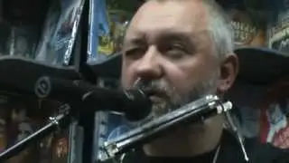 Инструкция по выживанию Роман Неумоев  Акустика в магазине ДК 21.06.2009