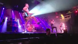 Story of the Year - Tear Me to Pieces - The Rave 12/2/25