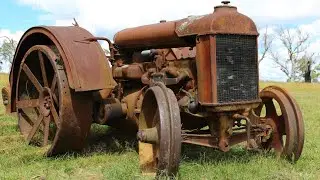 Old FORDSON diesel TRACTOR ENGINES Cold Starting Up and Sound