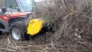 Broyeur Muthing MUH200 sur AEBI TT270