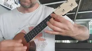 Br&uuml;ko Soprano Ukulele sketch (inspired by Eddie Kamae)