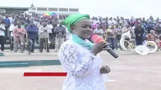 Francine Muyumba á NKAMBA dans le Bas-Congo