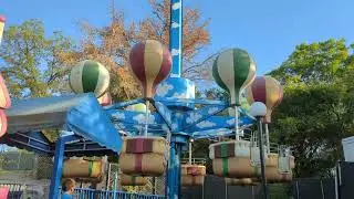 Cloud Bouncer - Kids Ride - Six flags Over Texas.