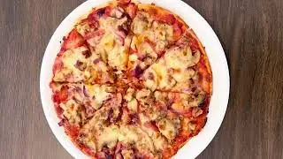 Paparazzi Pizza Homemade Tomato Sauce Chicken Mushroom Green Peppers Mozzarella Cheese Kenyan Foods 