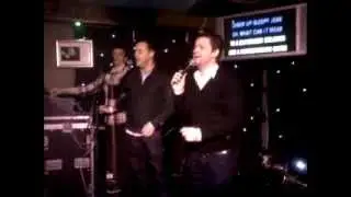 Ruis bar vilamoura Ant n Dec Singing Daydram believer