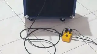 Testing Mini amp Joyo Bantamp Zombie boost clone bb preamp + celestion speaker