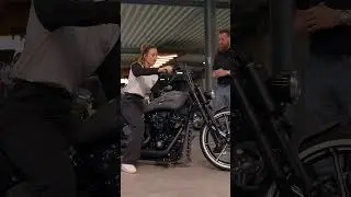 [Thundertalk] ''RADICAL RIDER'' customized Harley-Davidson Street Bob #harleydavidson