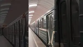 Перегонка подвижного состава 81-717.5М Номерного на станции Чкаловская ЛДЛ
