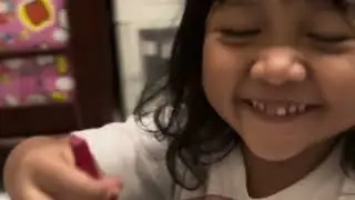 Belajar mewarnai | Nadda 3th