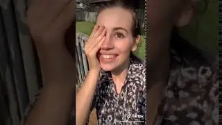Girls eyes CHANGE COLOR outside!!