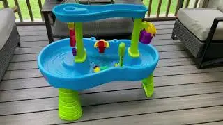 Step2 Rain Showers Splash Pond Toddler Water Table, Kids Water and Sand Activity Sensory Playset Rev