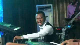 An Intense Atmosphere Of Praise And Worship,Don't Watch If You Are Not Ready To Dance!