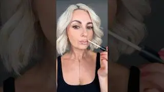 How to overline your lips 👄 fuller and plumper @CharlotteTilbury  #lipplump #lipcombo #liphacks