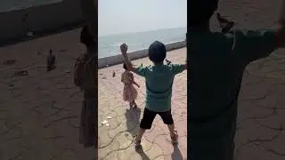 #cutebaby #birds #kidslovebirds