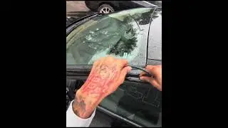 Come open this car door with no keys #fyp #automobile 