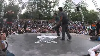 Royal B-Boy Battle Semi Final 2014 / DPC (CH) vs. 6938 (FR)
