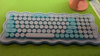 Typing on my new keyboard ⌨️ 💕 💙
