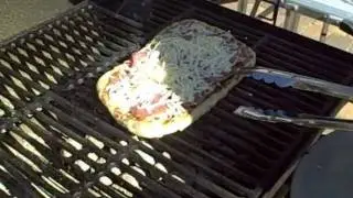 Grilled Pizza - basic method + recipe ideas