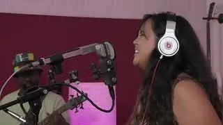 Jella &laquo;Assurance&raquo; - Radio4TNG Live Session