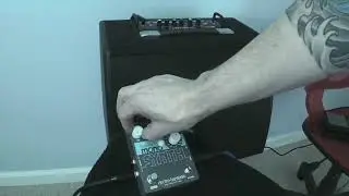 Bass Mono Synth by Electro-Harmonix