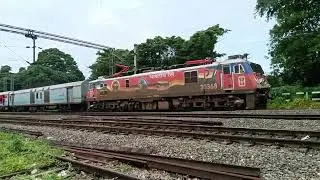🇮🇳 Republic day Special livery 30368 Royapuram WAP7#train 