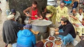 FAROOQ SIRI PAYE BREAKFAST | PESHAWAR MOST DELICIOUS NASHTA | HEAD & LEGS FRY | 200 KG | STREET FOOD