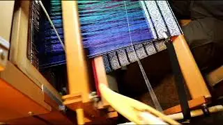 double width double weave with floating selvedges.
