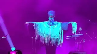 Erykah Badu - Didn't You Know/...& On - Manchester Apollo 26.10.25 - Mama’s Gun '25 Tour