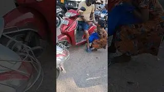 Up Ka Sarara #shorts #humanity #respect #helping #trending #youtubeshorts #yt  @thehelpinghand2479