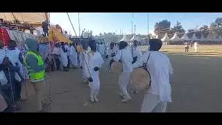 ወለድን ውላዳትን ኣብ ሁራ