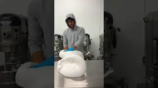 Making a big batch of slime🤯