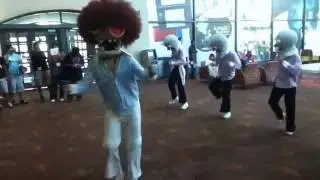 PopCap Studio Mascots Plants vs Zombies Dance