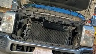 Замена радиатора F250/350 2011-2016 6.2