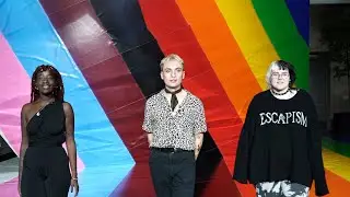 Medvirkende fort&aelig;ller - Home Queer Home (lang version)