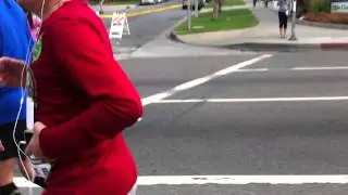 Jack Kinney Running in the 2013 Los Angeles Marathon (Sunset and Fairfax)