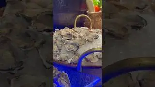 The  Revolving 360&deg; Caf&eacute; Macau Tower